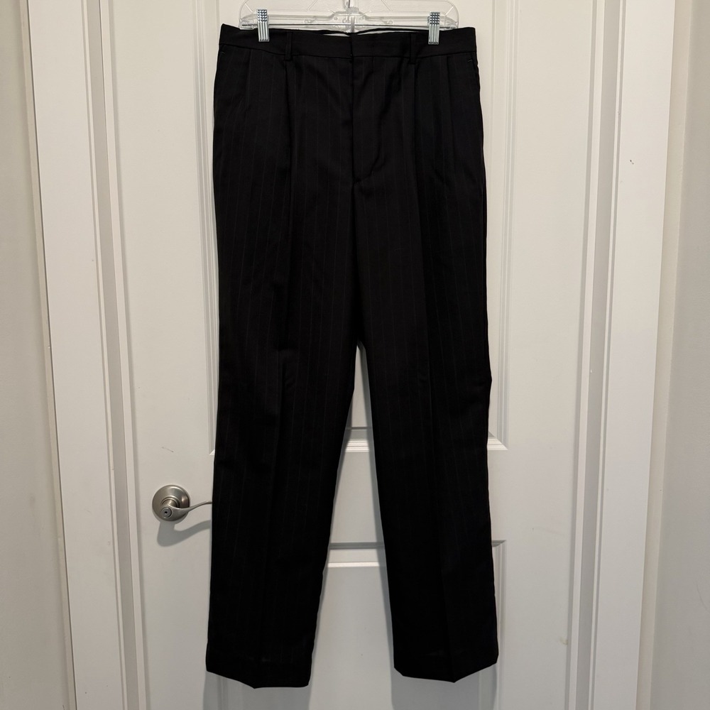 TOWNCRAFT MENS CHARCOAL GRAY PINSTRIPE 2 PIECE SUIT SIZE: 46 PANTS 34x32 - Picture 3 of 11